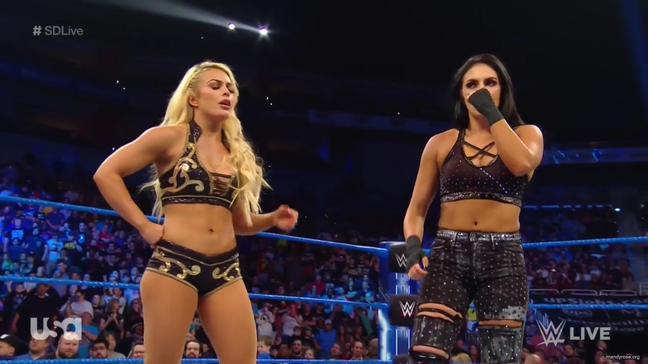 WWE_SmackDown_Live_2019_05_07_720p_HDTV_x264-NWCHD_mp40310.jpg