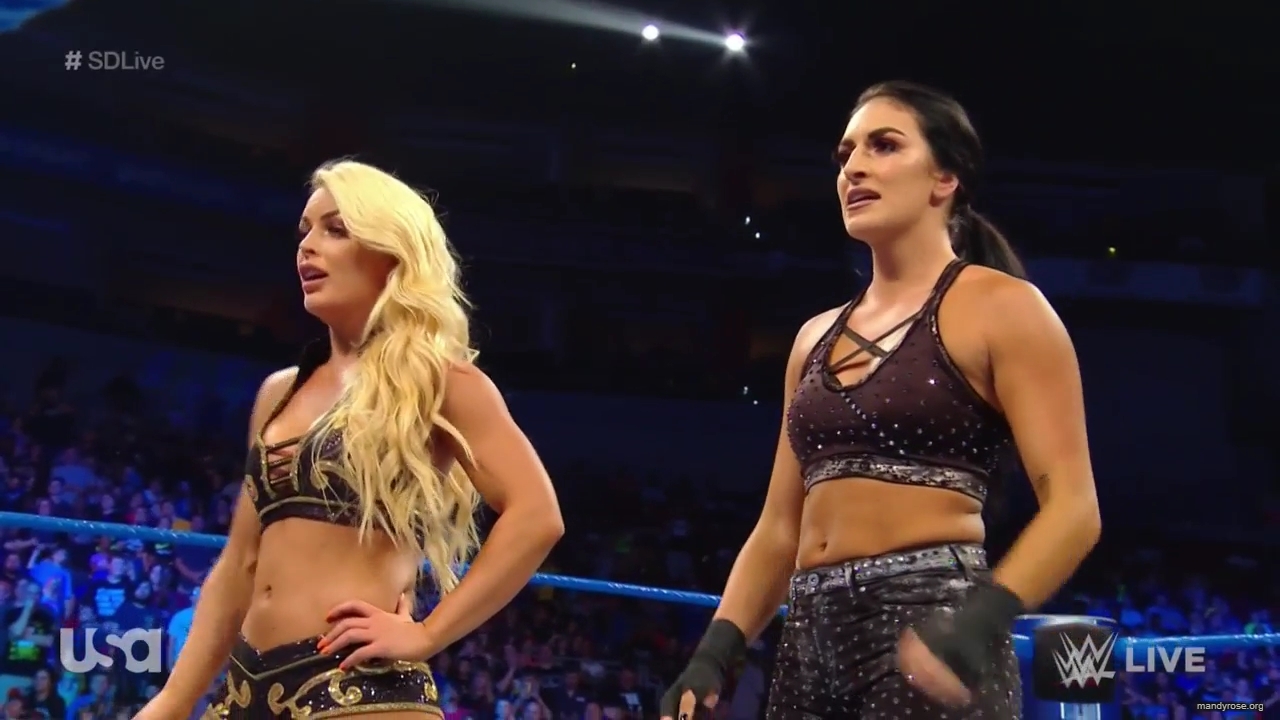 WWE_SmackDown_Live_2019_05_07_720p_HDTV_x264-NWCHD_mp40341.jpg