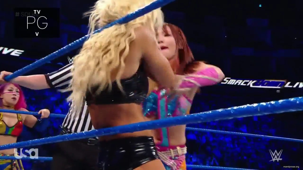 WWE_SmackDown_Live_2019_05_14_720p_HDTV_x264-NWCHD_mp43085.jpg