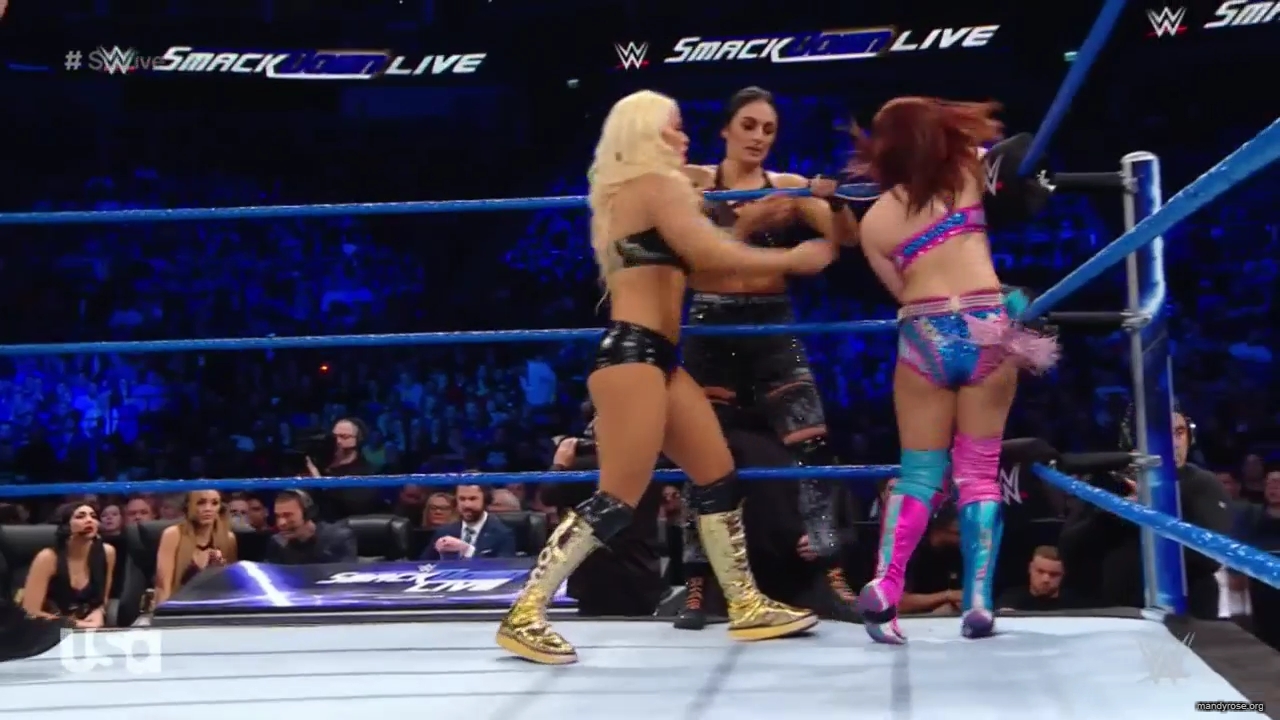 WWE_SmackDown_Live_2019_05_14_720p_HDTV_x264-NWCHD_mp43126.jpg