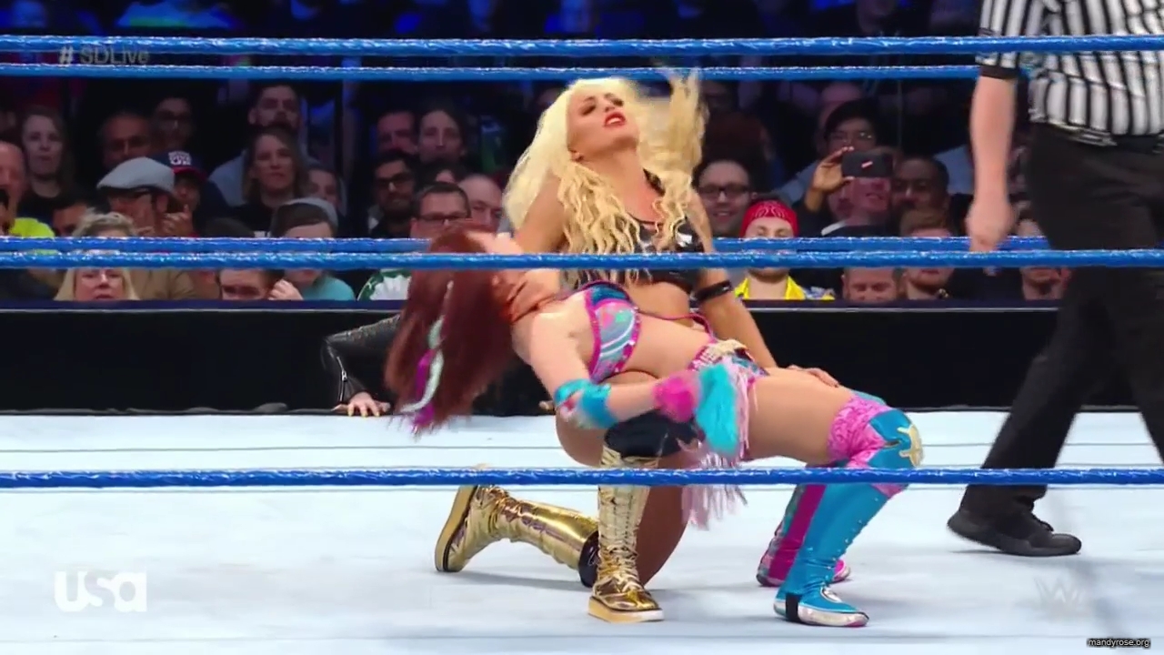 WWE_SmackDown_Live_2019_05_14_720p_HDTV_x264-NWCHD_mp43182.jpg