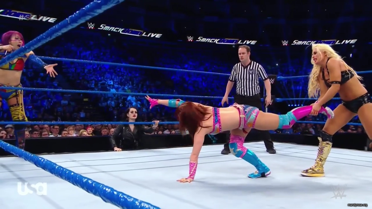 WWE_SmackDown_Live_2019_05_14_720p_HDTV_x264-NWCHD_mp43215.jpg