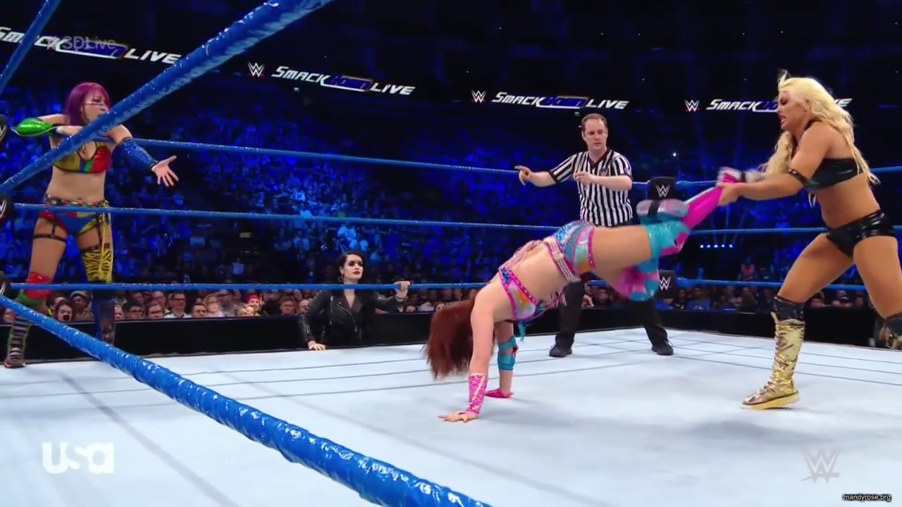 WWE_SmackDown_Live_2019_05_14_720p_HDTV_x264-NWCHD_mp43217.jpg