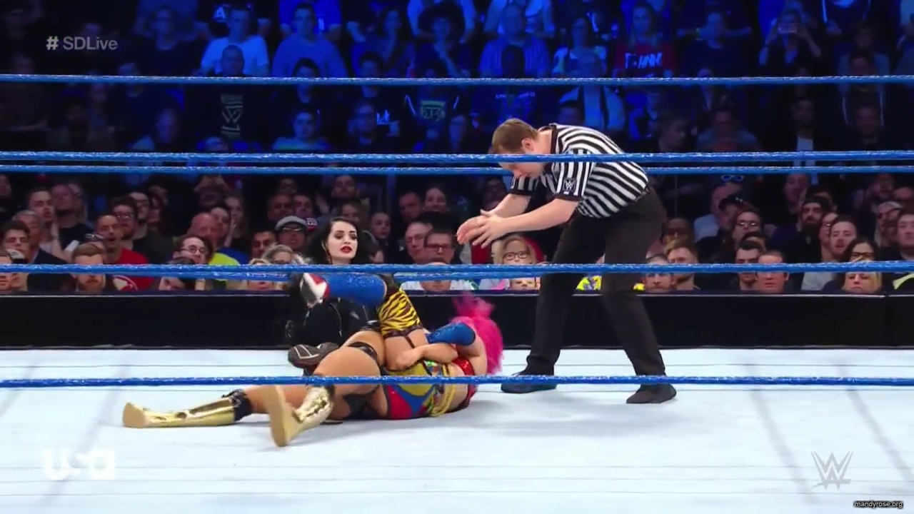 WWE_SmackDown_Live_2019_05_14_720p_HDTV_x264-NWCHD_mp43245.jpg