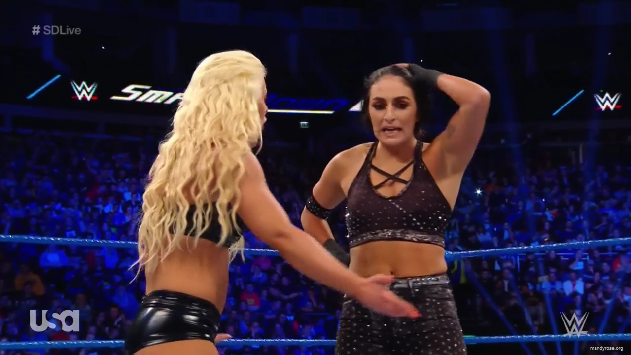 WWE_SmackDown_Live_2019_05_14_720p_HDTV_x264-NWCHD_mp43319.jpg