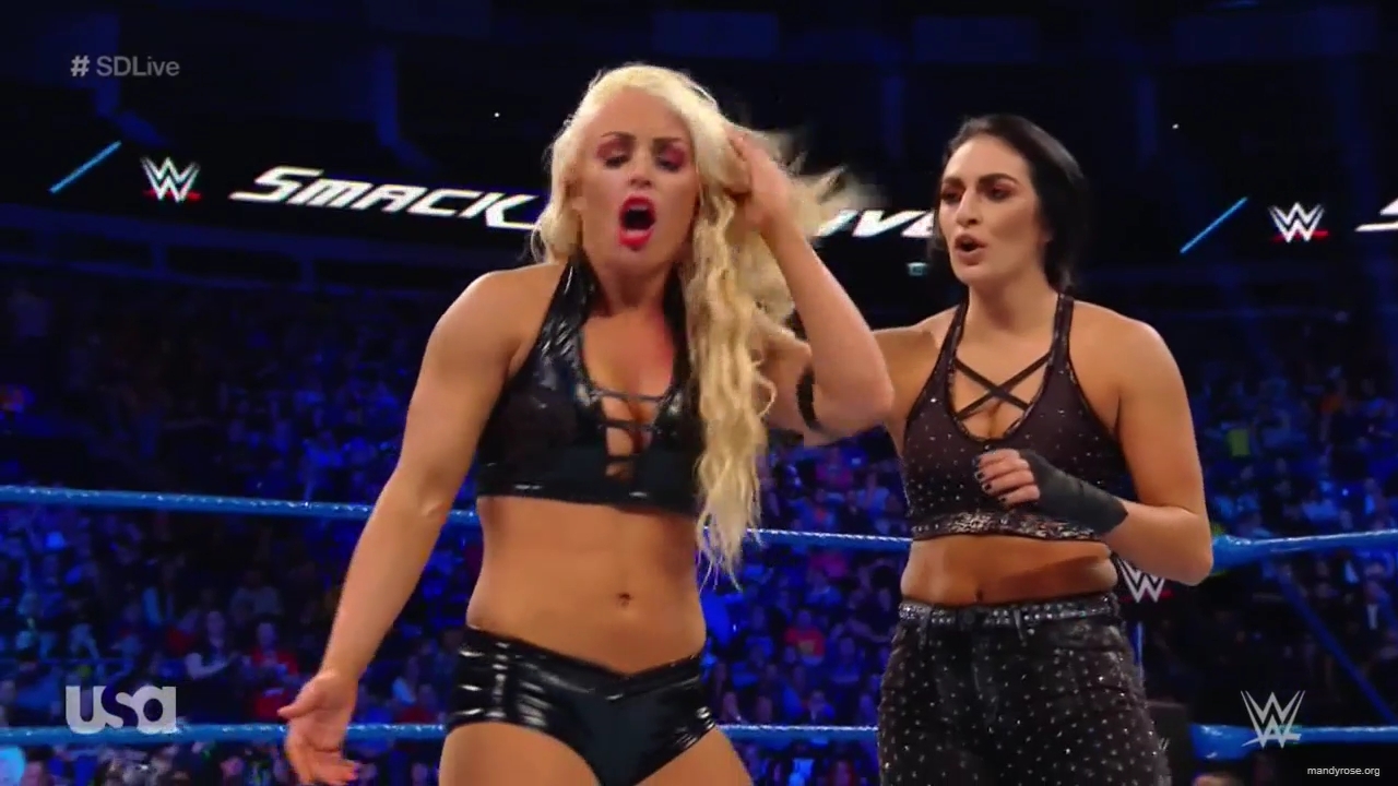 WWE_SmackDown_Live_2019_05_14_720p_HDTV_x264-NWCHD_mp43321.jpg