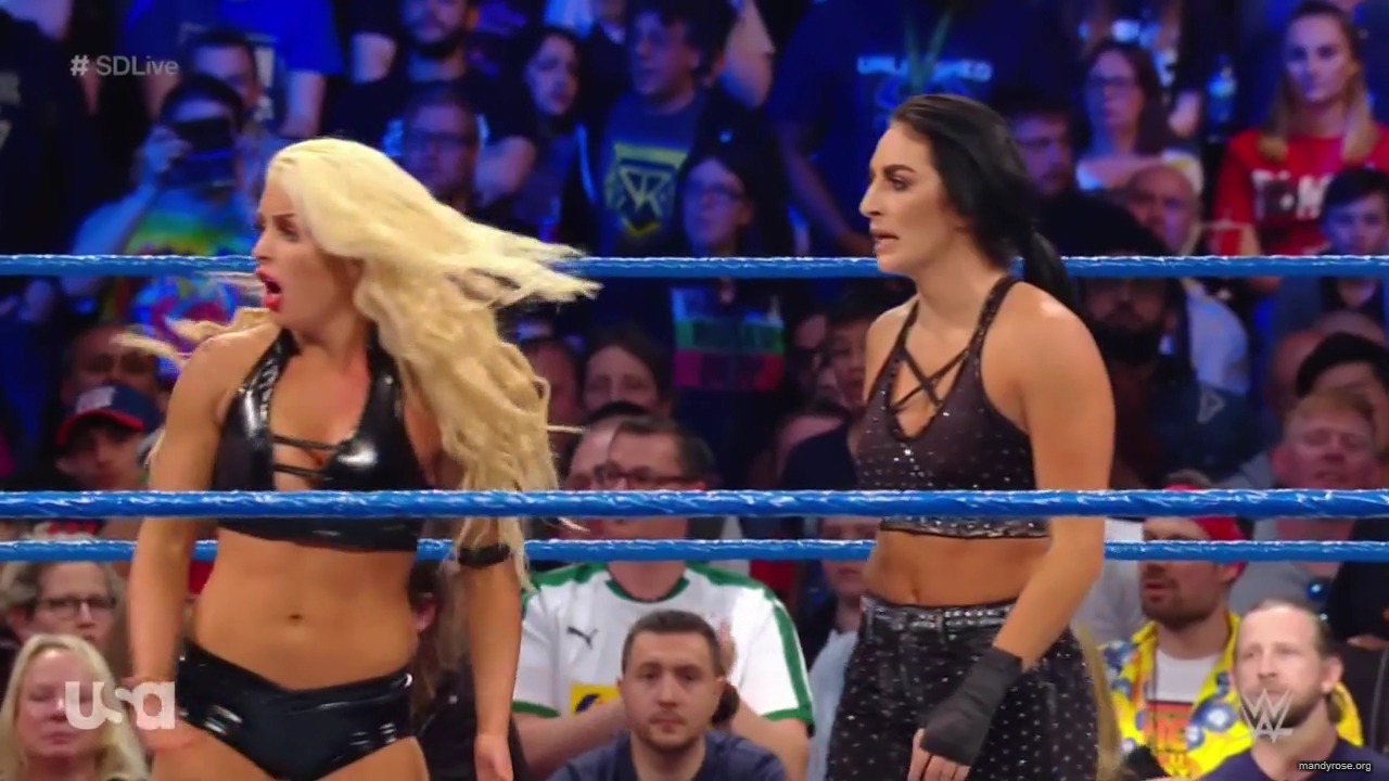 WWE_SmackDown_Live_2019_05_14_720p_HDTV_x264-NWCHD_mp43328.jpg