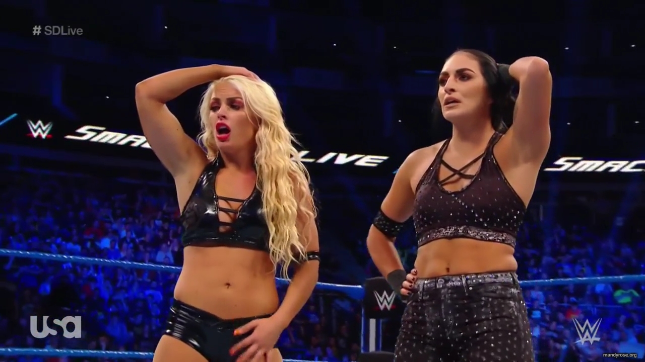 WWE_SmackDown_Live_2019_05_14_720p_HDTV_x264-NWCHD_mp43338.jpg