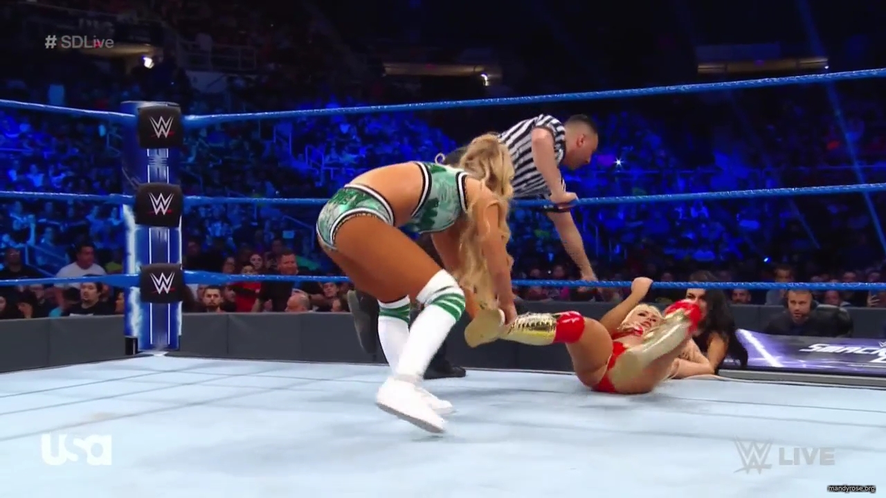 WWE_SmackDown_Live_2019_05_21_720p_HDTV_x264-NWCHD_mp40281.jpg