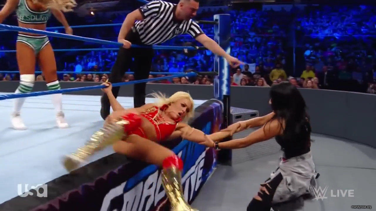 WWE_SmackDown_Live_2019_05_21_720p_HDTV_x264-NWCHD_mp40282.jpg