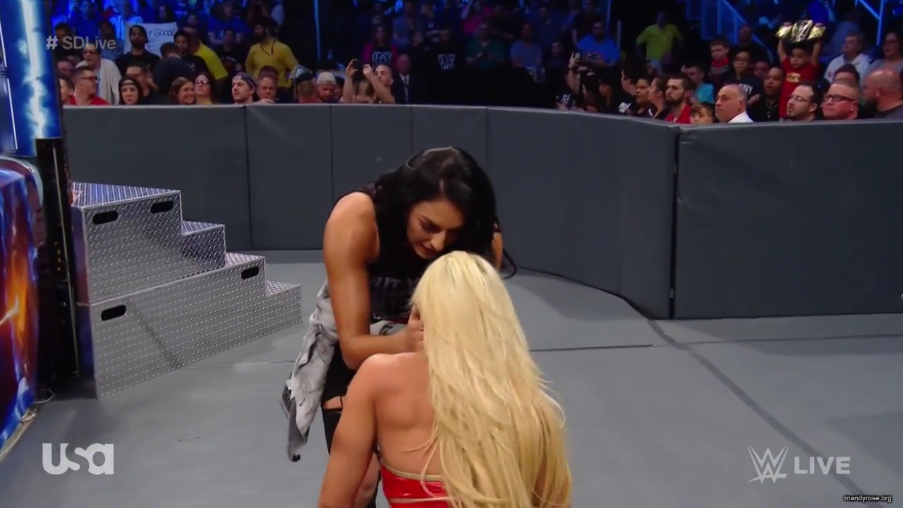 WWE_SmackDown_Live_2019_05_21_720p_HDTV_x264-NWCHD_mp40289.jpg