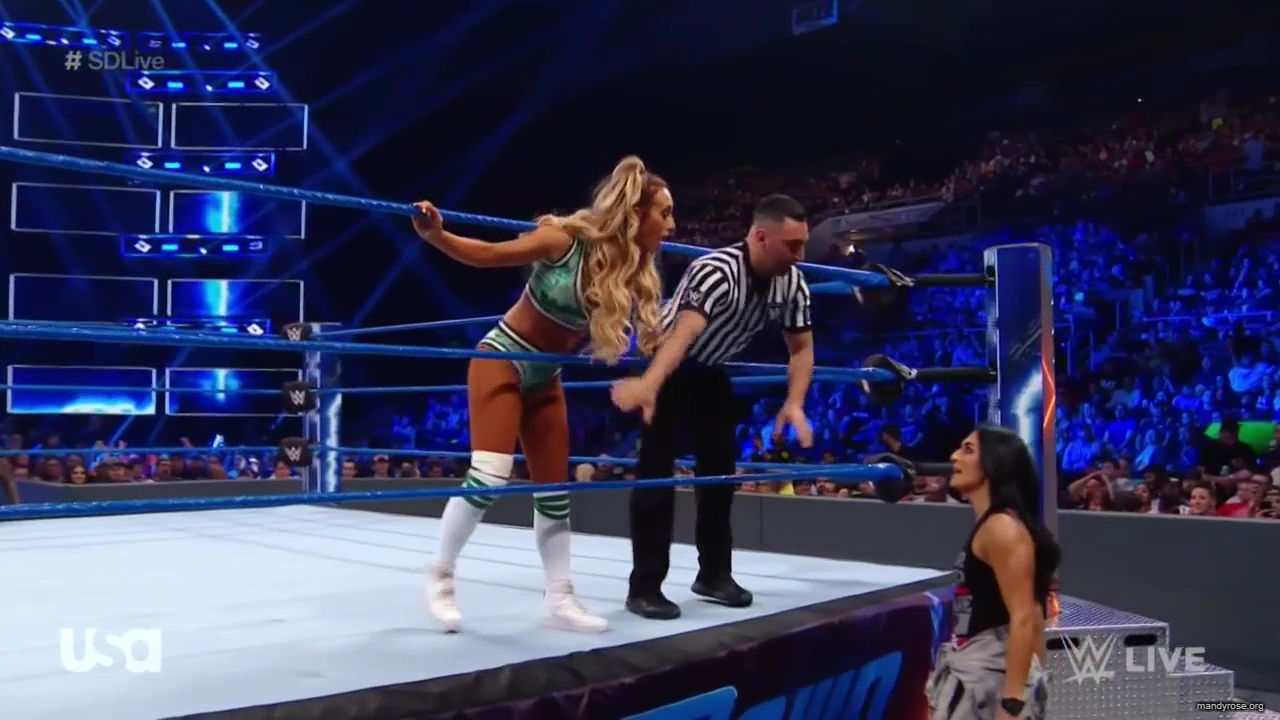 WWE_SmackDown_Live_2019_05_21_720p_HDTV_x264-NWCHD_mp40302.jpg