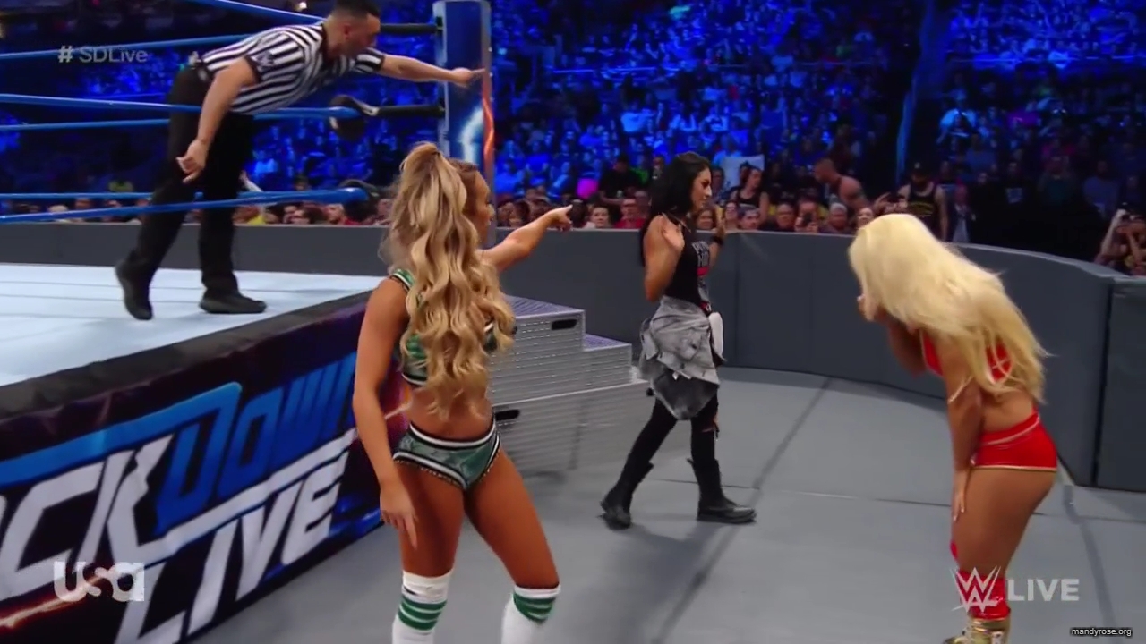 WWE_SmackDown_Live_2019_05_21_720p_HDTV_x264-NWCHD_mp40308.jpg