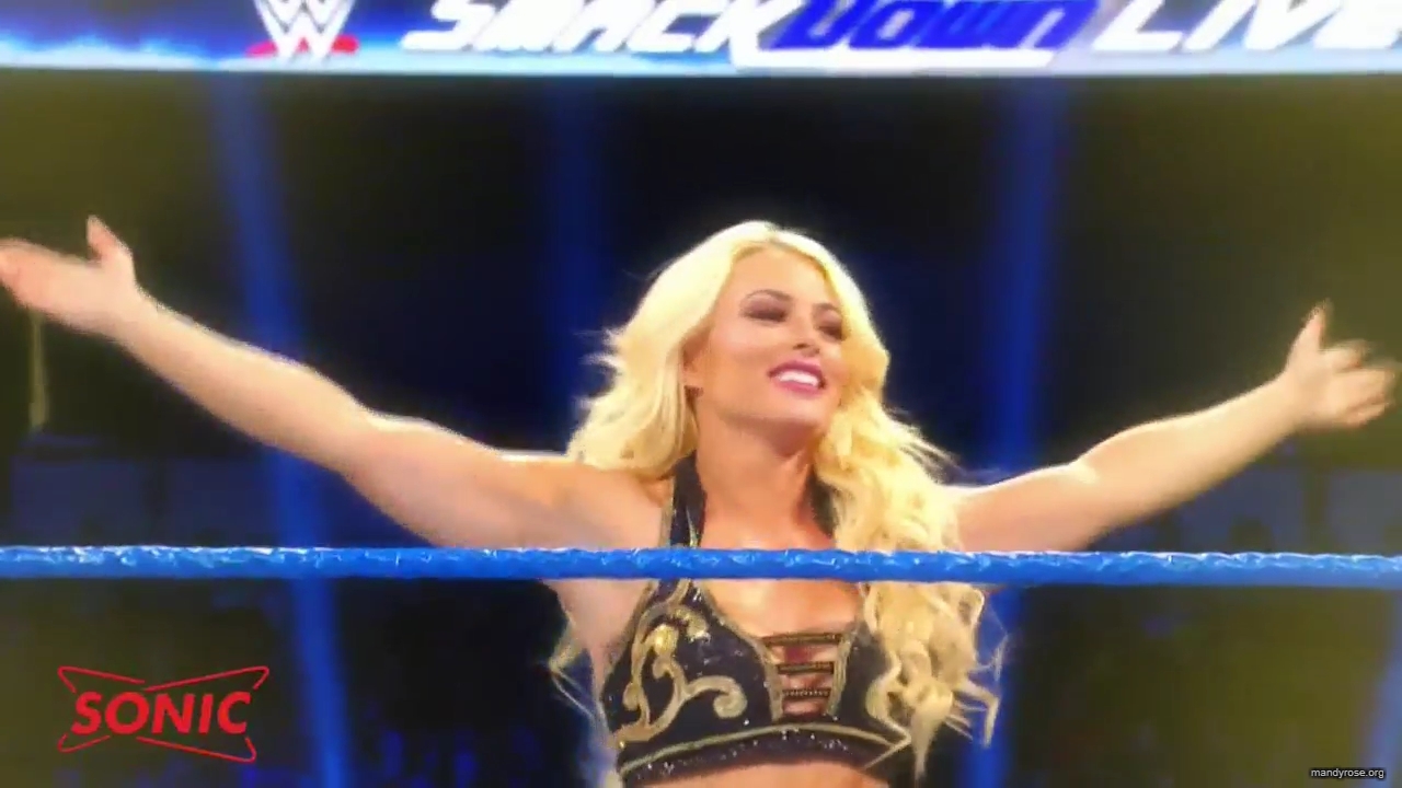 WWE_SmackDown_Live_2019_05_28_720p_HDTV_x264-NWCHD_mp41046.jpg