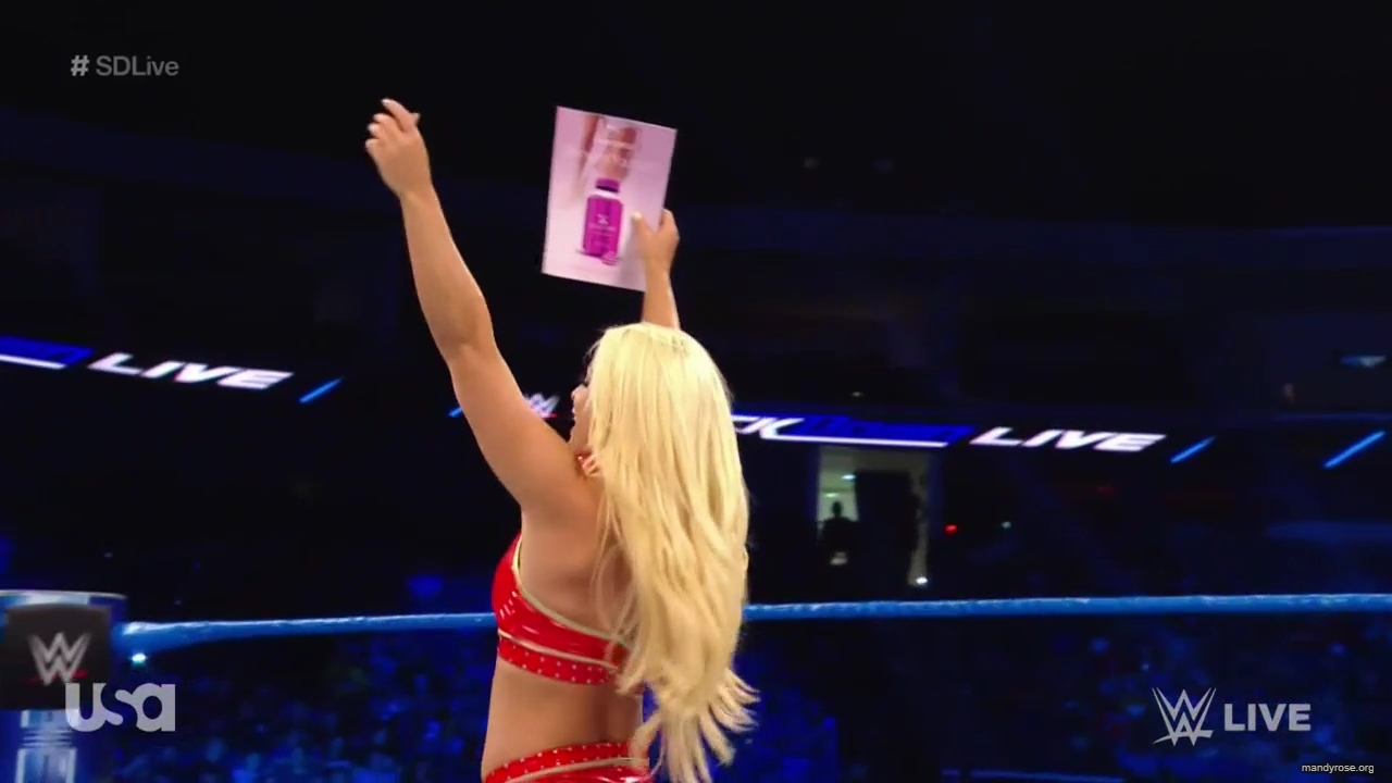 WWE_SmackDown_Live_2019_05_28_720p_HDTV_x264-NWCHD_mp41107.jpg