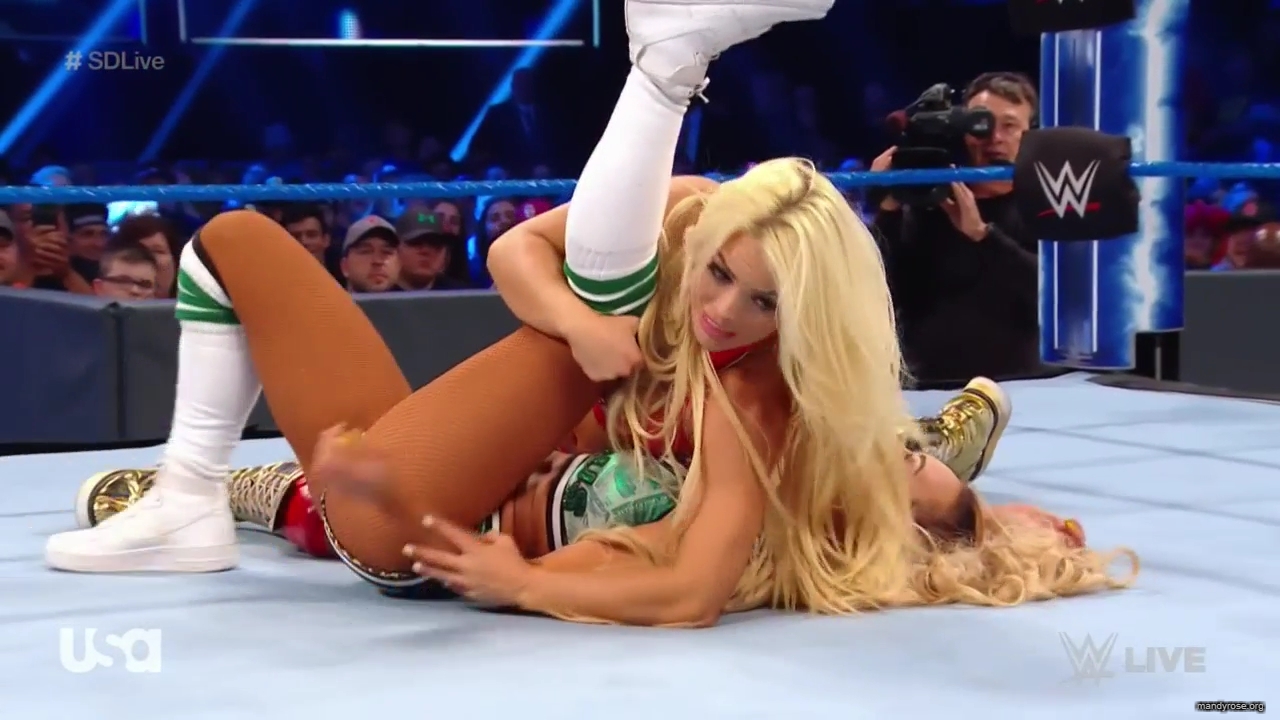 WWE_SmackDown_Live_2019_05_28_720p_HDTV_x264-NWCHD_mp41223.jpg