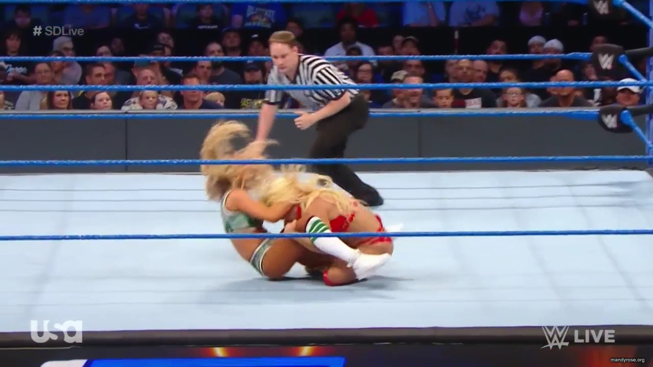 WWE_SmackDown_Live_2019_05_28_720p_HDTV_x264-NWCHD_mp41267.jpg