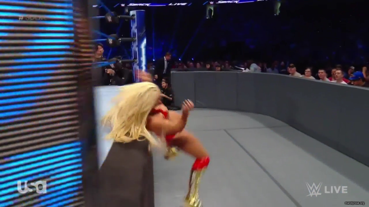 WWE_SmackDown_Live_2019_05_28_720p_HDTV_x264-NWCHD_mp41272.jpg