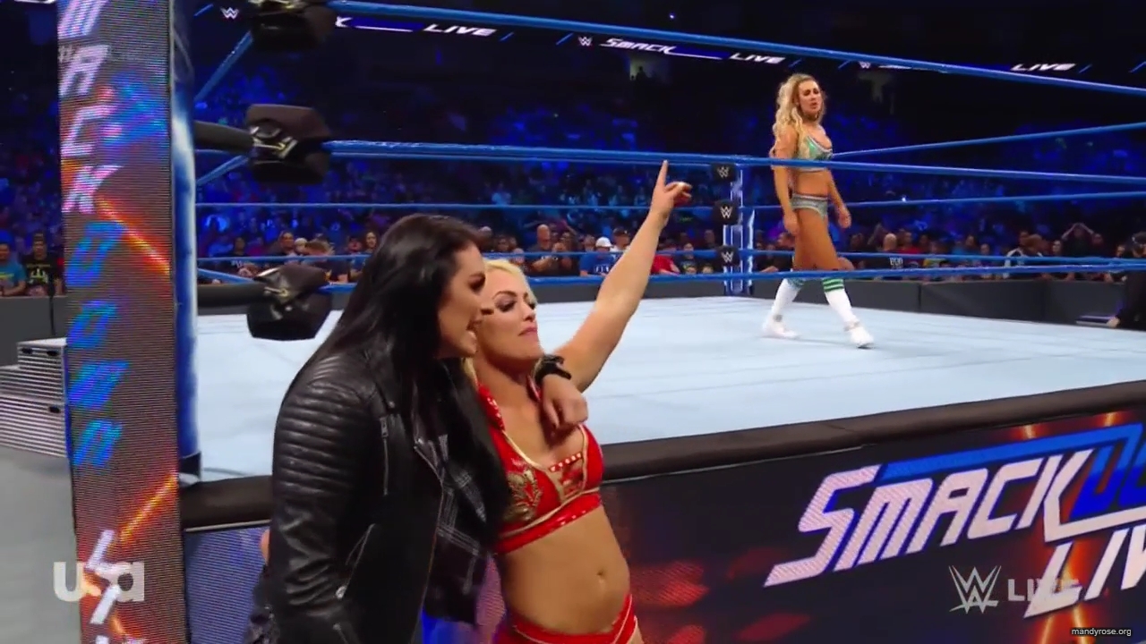 WWE_SmackDown_Live_2019_05_28_720p_HDTV_x264-NWCHD_mp41284.jpg