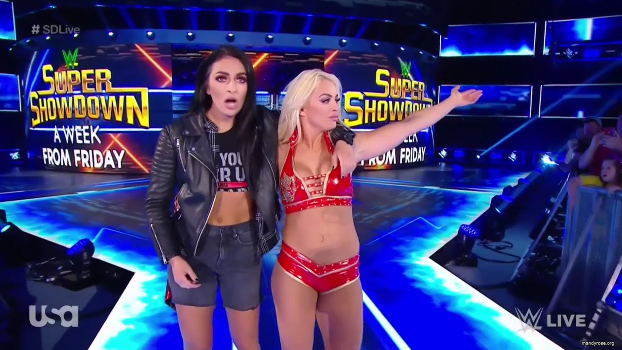 WWE_SmackDown_Live_2019_05_28_720p_HDTV_x264-NWCHD_mp41308.jpg