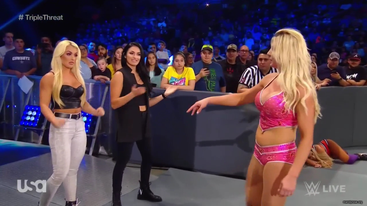 WWE_SmackDown_Live_2019_06_04_720p_HDTV_x264-NWCHD_mp40546.jpg