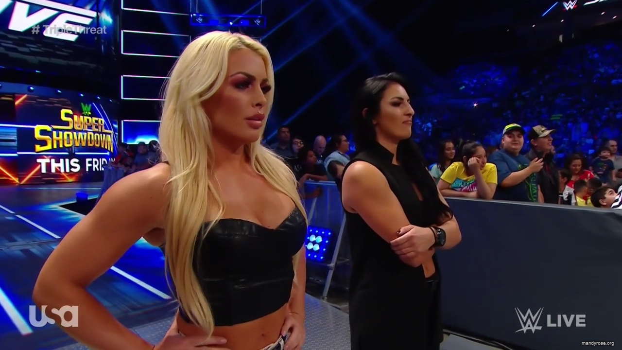 WWE_SmackDown_Live_2019_06_04_720p_HDTV_x264-NWCHD_mp40667.jpg