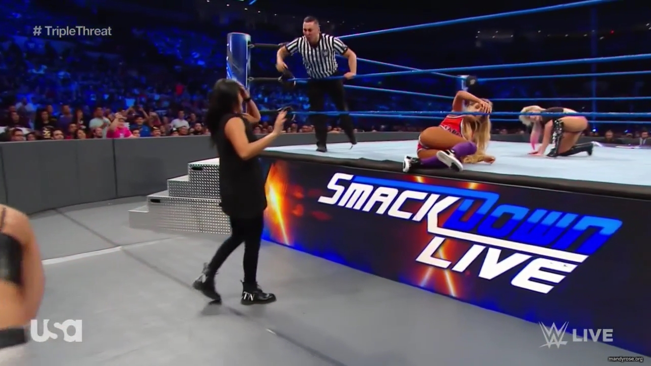 WWE_SmackDown_Live_2019_06_04_720p_HDTV_x264-NWCHD_mp40812.jpg