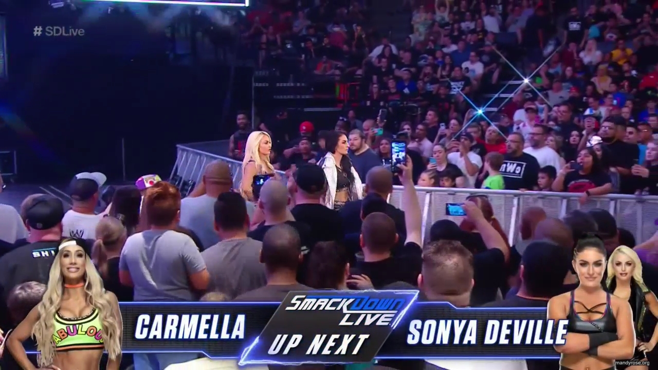 WWE_SmackDown_Live_2019_06_11_720p_HDTV_x264-NWCHD_mp40457.jpg