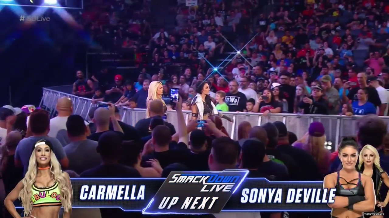 WWE_SmackDown_Live_2019_06_11_720p_HDTV_x264-NWCHD_mp40458.jpg