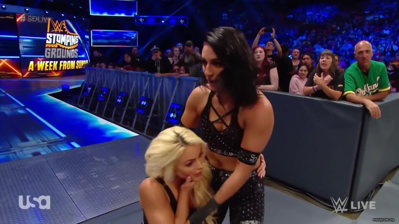 WWE_SmackDown_Live_2019_06_11_720p_HDTV_x264-NWCHD_mp40716.jpg