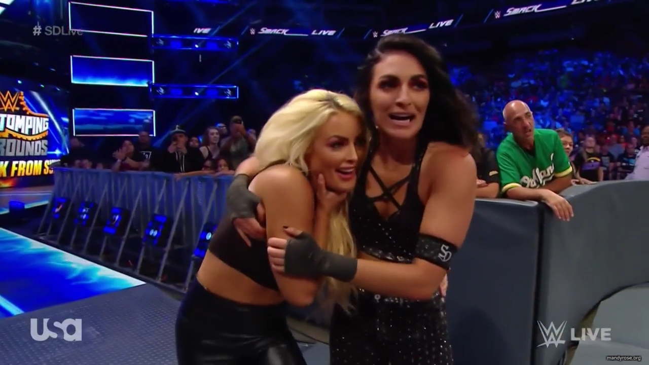 WWE_SmackDown_Live_2019_06_11_720p_HDTV_x264-NWCHD_mp40719.jpg