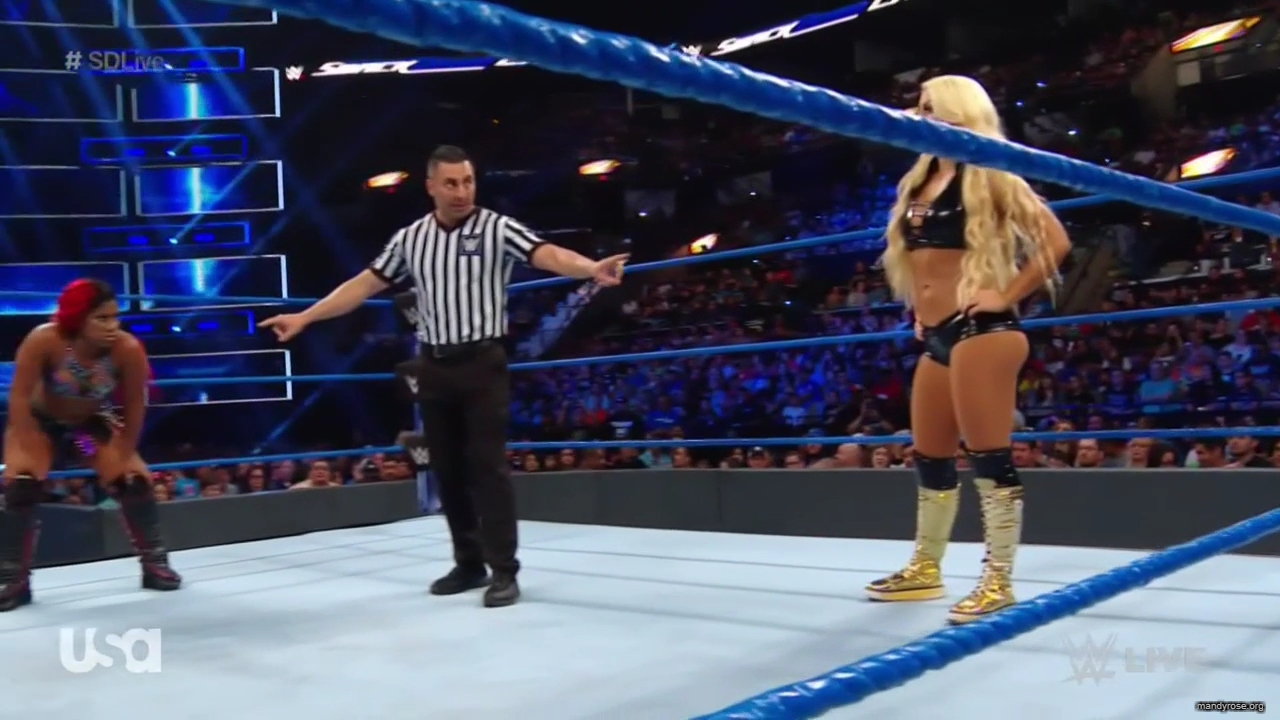 WWE_SmackDown_Live_2019_07_02_720p_HDTV_x264-NWCHD_mp40009.jpg