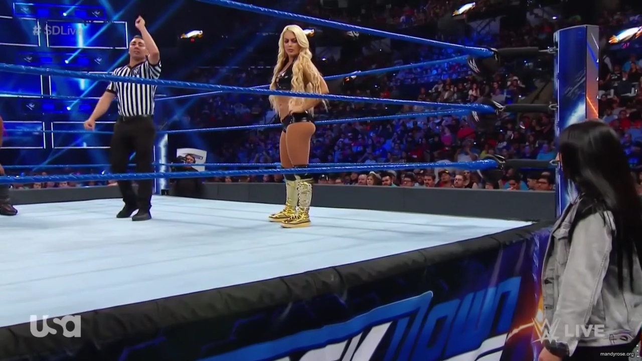 WWE_SmackDown_Live_2019_07_02_720p_HDTV_x264-NWCHD_mp40011.jpg