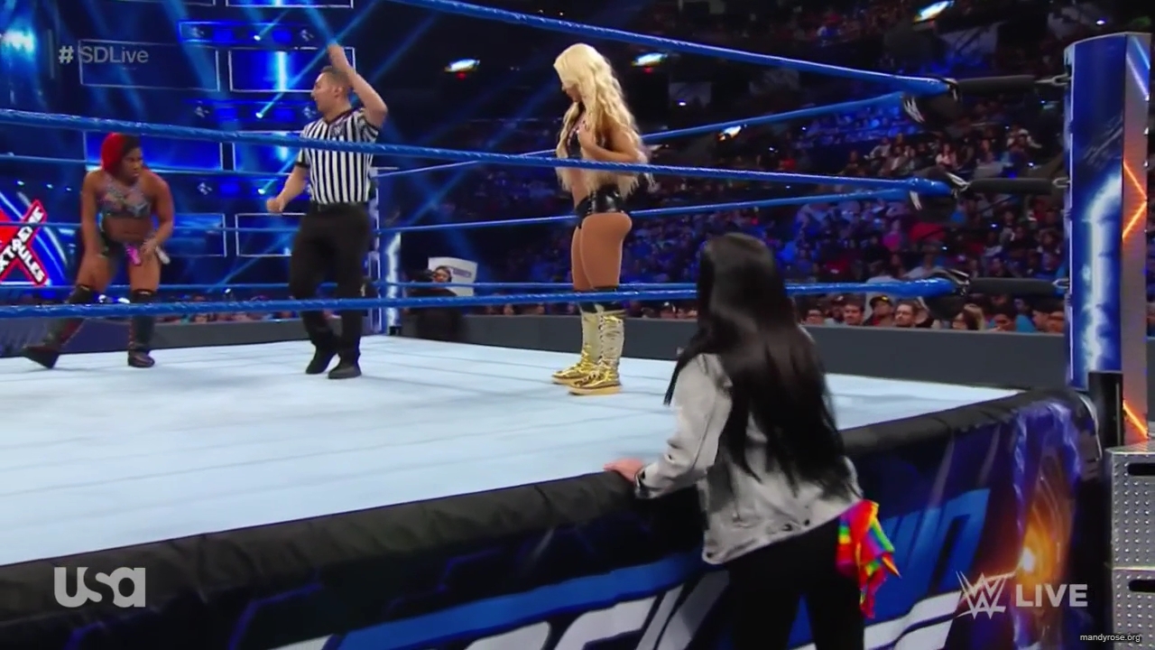 WWE_SmackDown_Live_2019_07_02_720p_HDTV_x264-NWCHD_mp40012.jpg