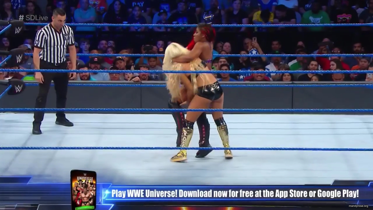 WWE_SmackDown_Live_2019_07_02_720p_HDTV_x264-NWCHD_mp40040.jpg