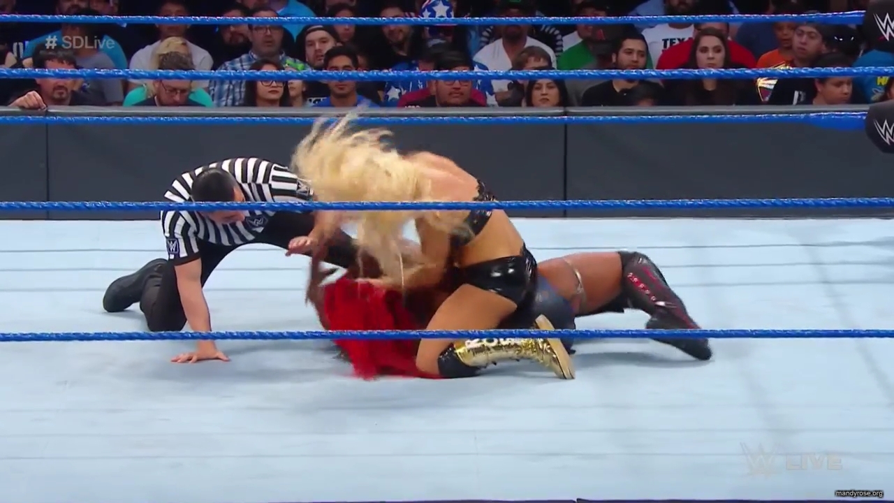 WWE_SmackDown_Live_2019_07_02_720p_HDTV_x264-NWCHD_mp40054.jpg