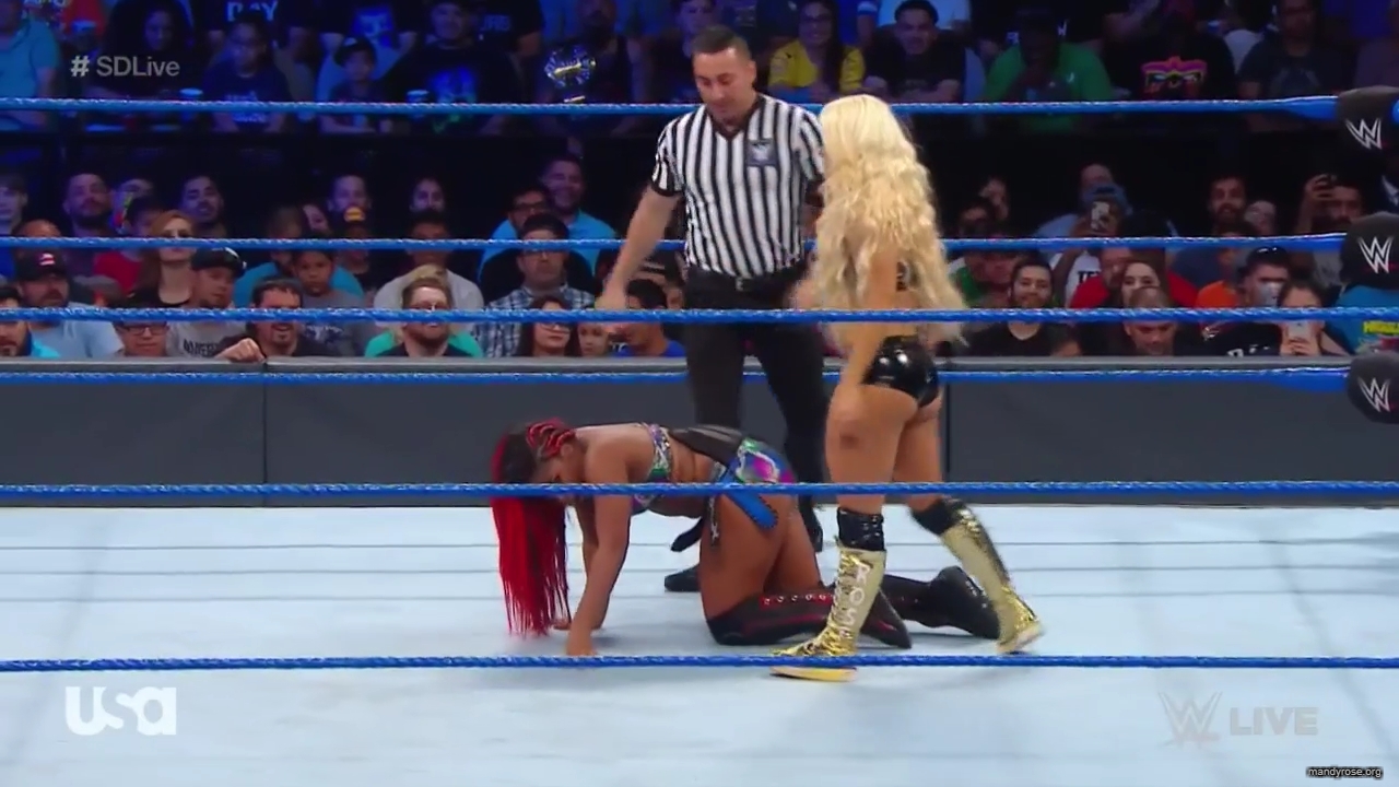 WWE_SmackDown_Live_2019_07_02_720p_HDTV_x264-NWCHD_mp40070.jpg