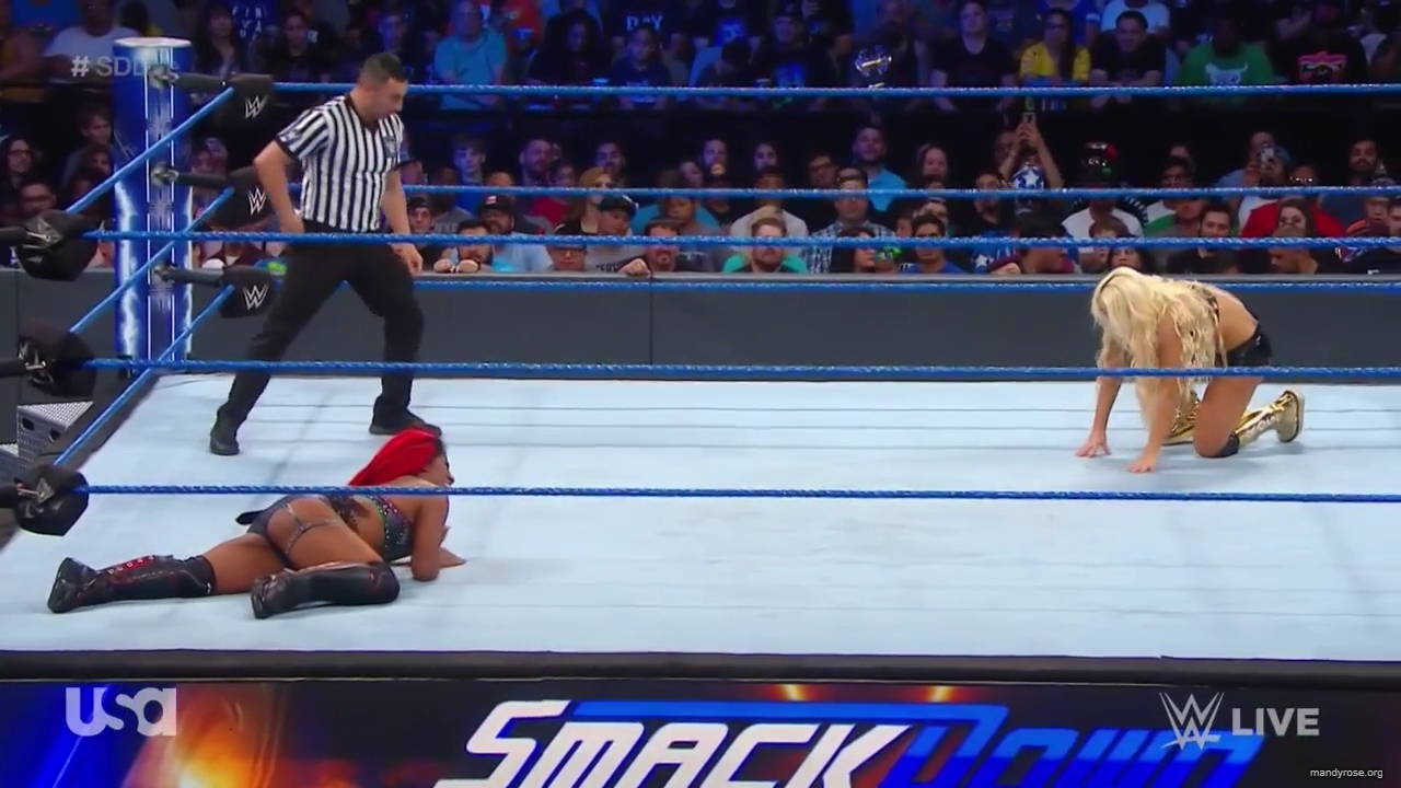 WWE_SmackDown_Live_2019_07_02_720p_HDTV_x264-NWCHD_mp40080.jpg