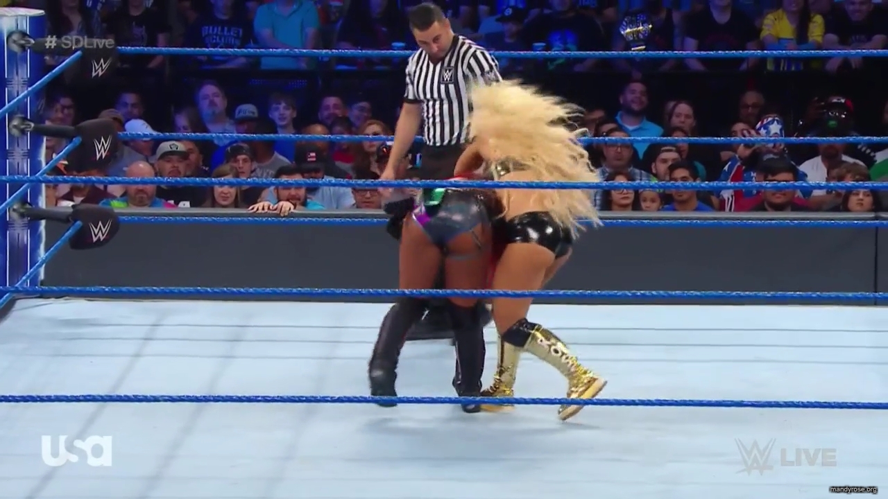 WWE_SmackDown_Live_2019_07_02_720p_HDTV_x264-NWCHD_mp40118.jpg