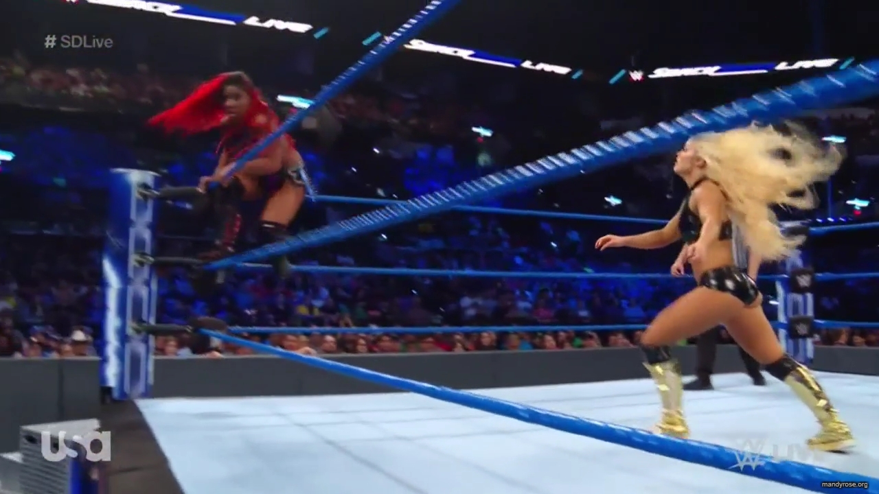 WWE_SmackDown_Live_2019_07_02_720p_HDTV_x264-NWCHD_mp40130.jpg