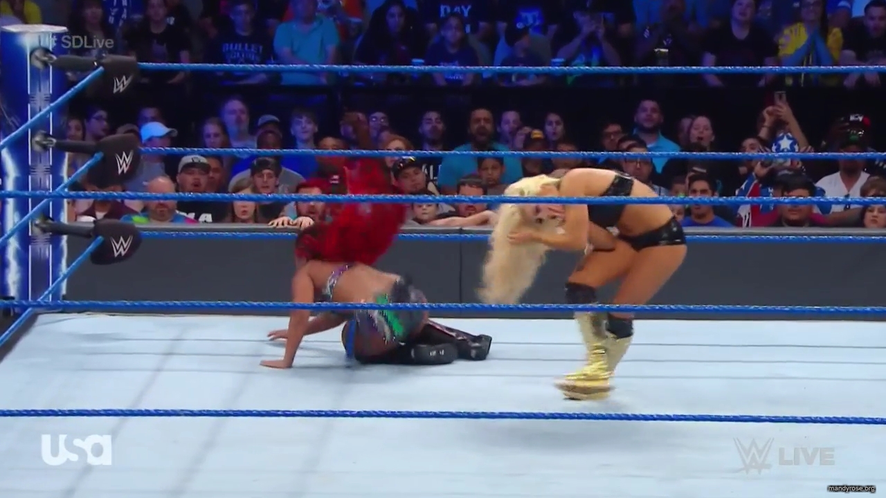 WWE_SmackDown_Live_2019_07_02_720p_HDTV_x264-NWCHD_mp40133.jpg