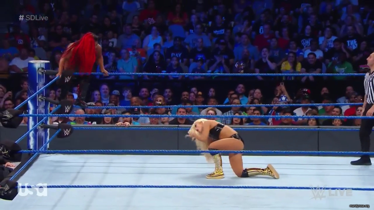 WWE_SmackDown_Live_2019_07_02_720p_HDTV_x264-NWCHD_mp40137.jpg