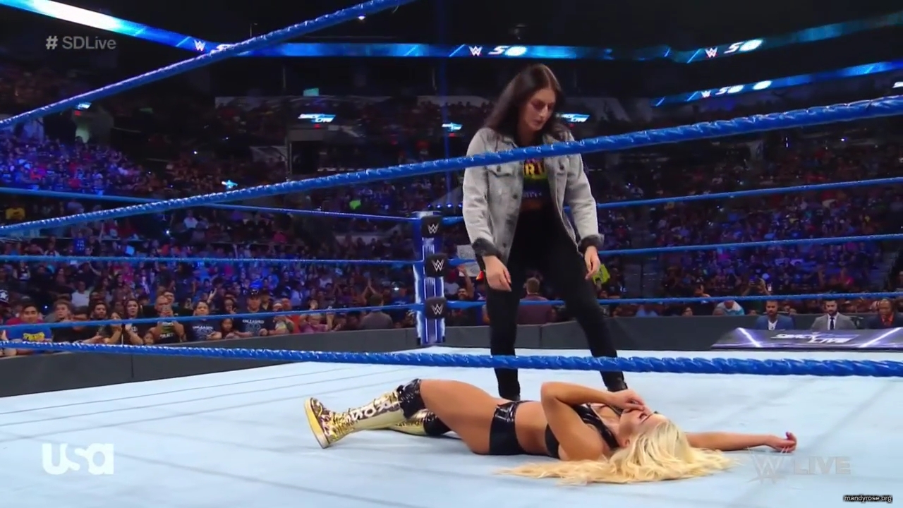 WWE_SmackDown_Live_2019_07_02_720p_HDTV_x264-NWCHD_mp40155.jpg