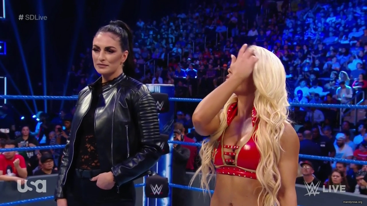 WWE_SmackDown_Live_2019_09_10_720p_HDTV_x264-NWCHD_mp40073.jpg