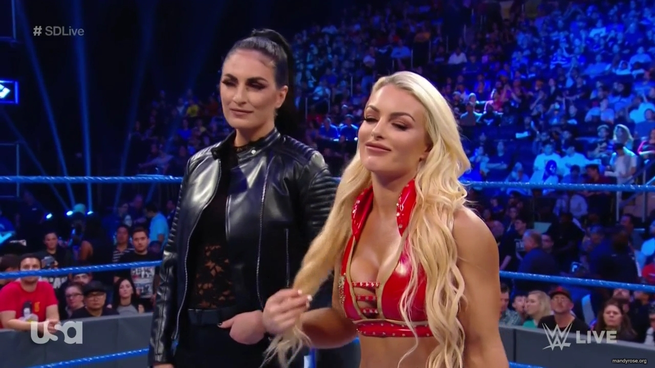 WWE_SmackDown_Live_2019_09_10_720p_HDTV_x264-NWCHD_mp40077.jpg