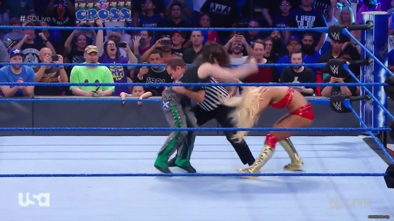 WWE_SmackDown_Live_2019_09_10_720p_HDTV_x264-NWCHD_mp40189.jpg