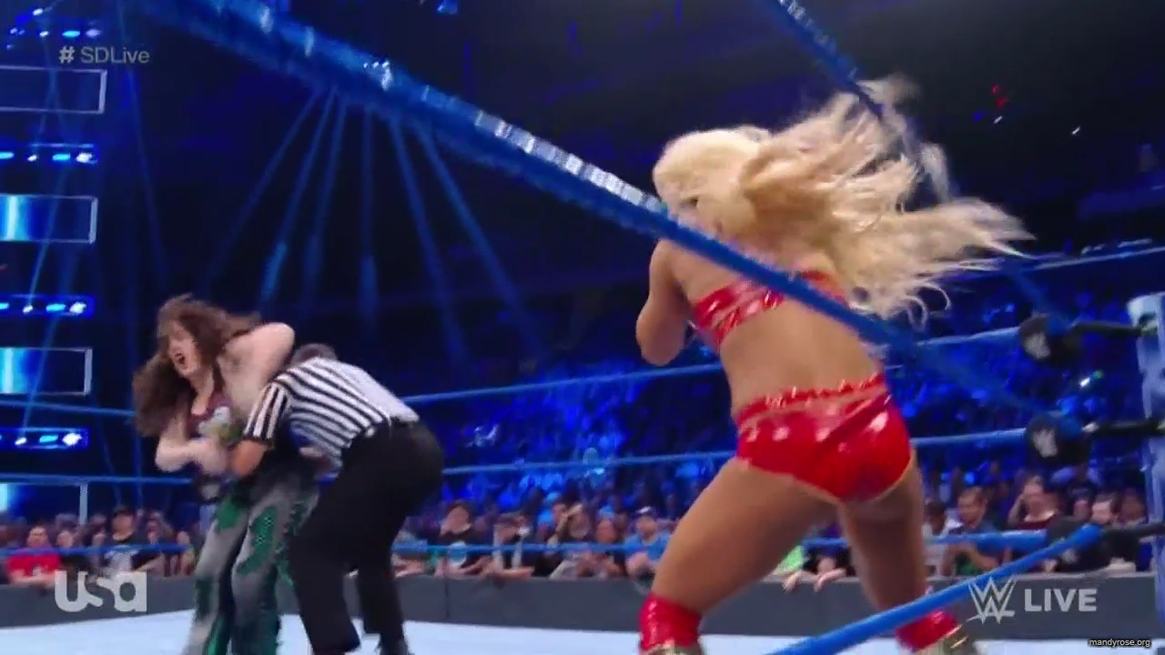 WWE_SmackDown_Live_2019_09_10_720p_HDTV_x264-NWCHD_mp40190.jpg