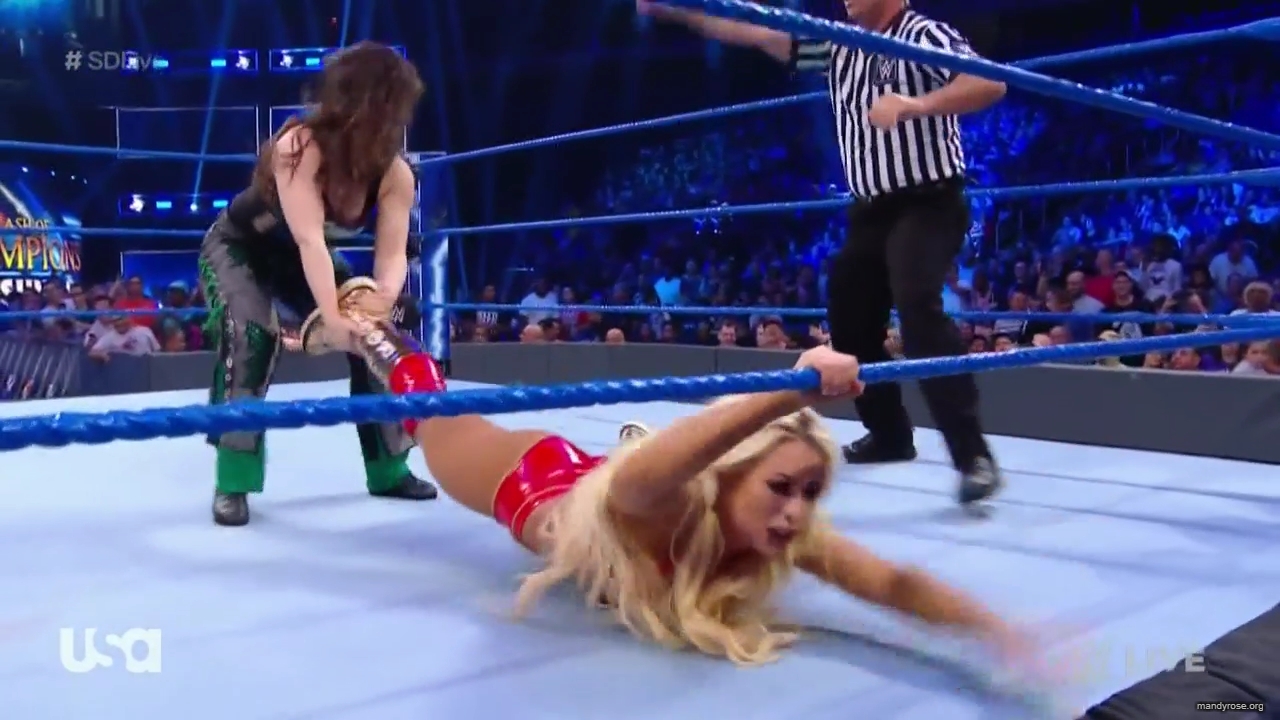 WWE_SmackDown_Live_2019_09_10_720p_HDTV_x264-NWCHD_mp40205.jpg