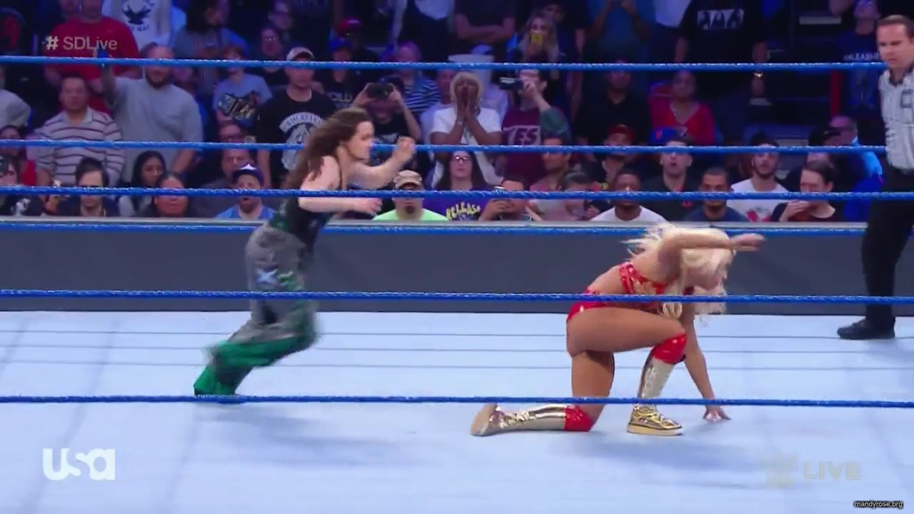 WWE_SmackDown_Live_2019_09_10_720p_HDTV_x264-NWCHD_mp40210.jpg