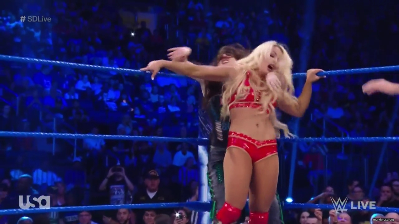 WWE_SmackDown_Live_2019_09_10_720p_HDTV_x264-NWCHD_mp40218.jpg